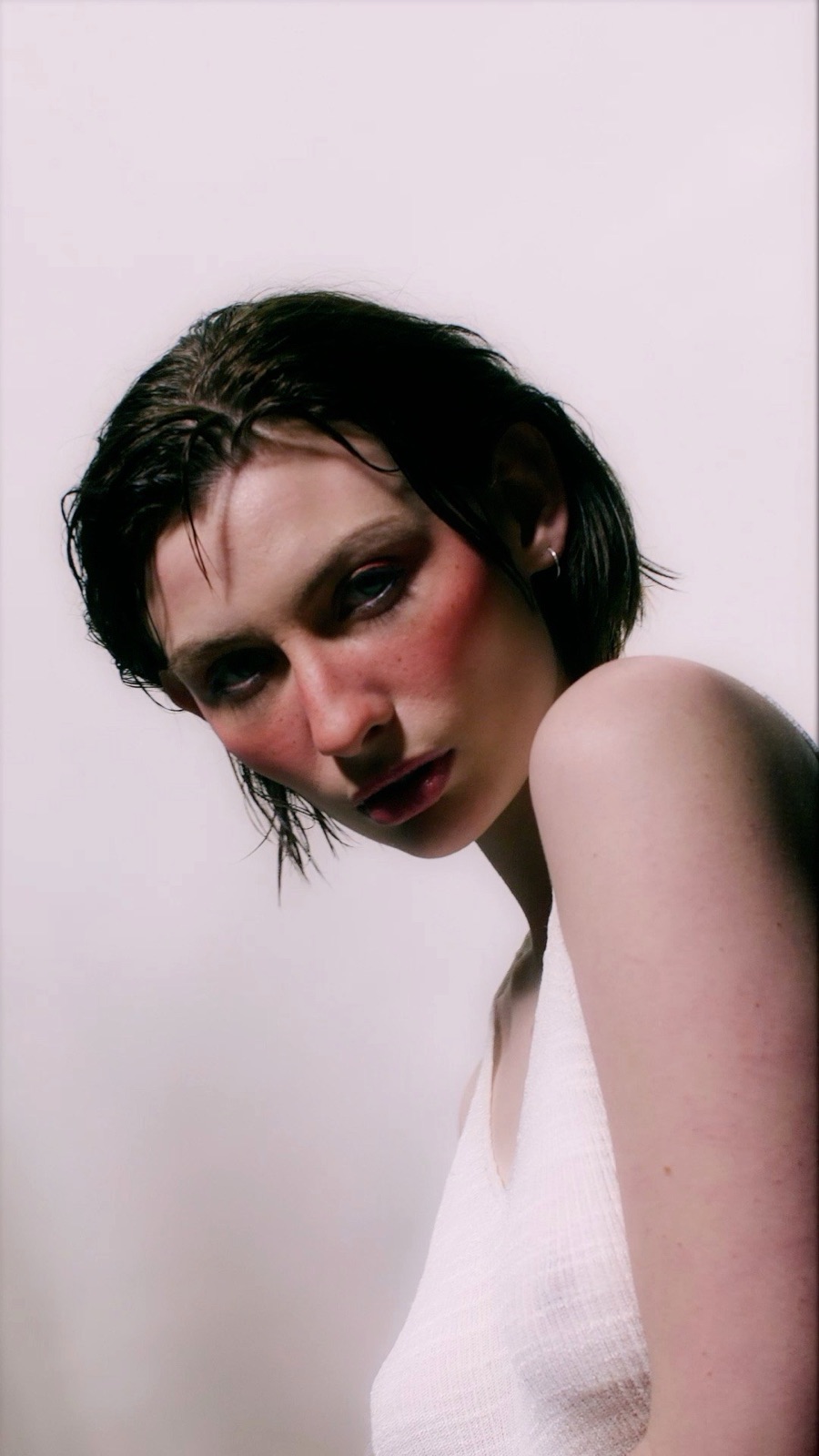 CLEMENTINE: Beauty still 3