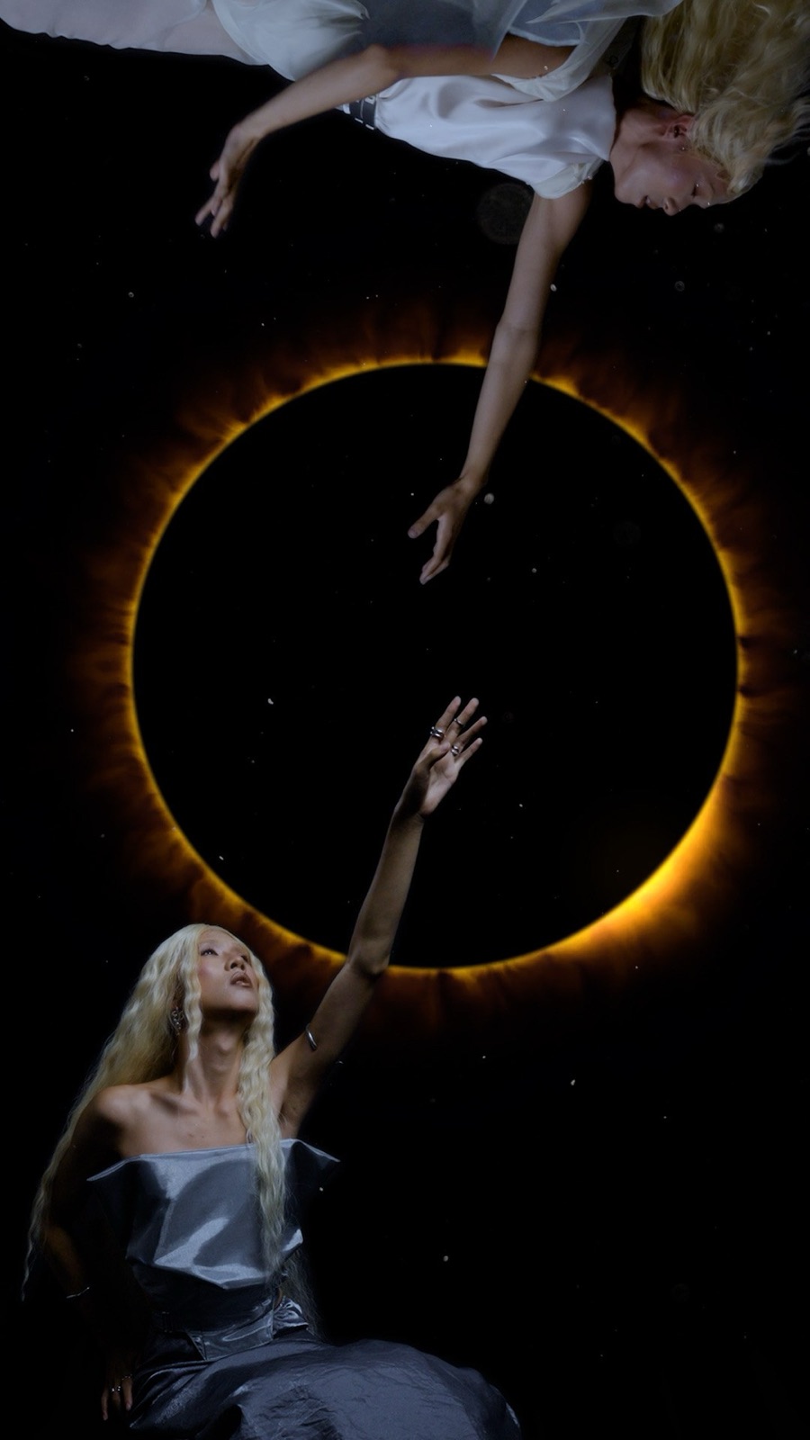 Graedance: Experimental Fashion Film still 9