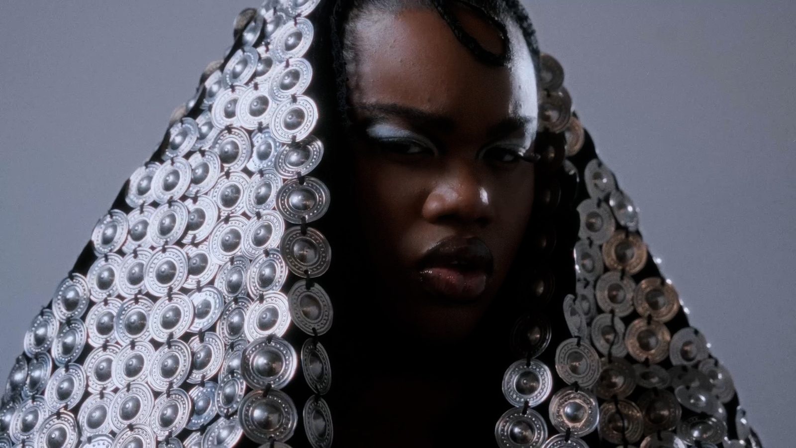 Jari Jones x Schön! Magazine